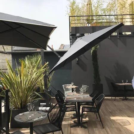 The Originals Boutique, Le Londres, Saumur