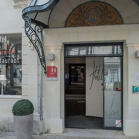The Originals Boutique, Le Londres, 3* Saumur