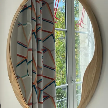 The Originals Boutique, Le Londres, Saumur