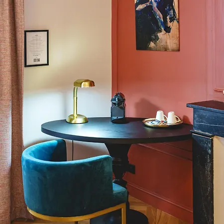 The Originals Boutique, Le Londres, Сомюр