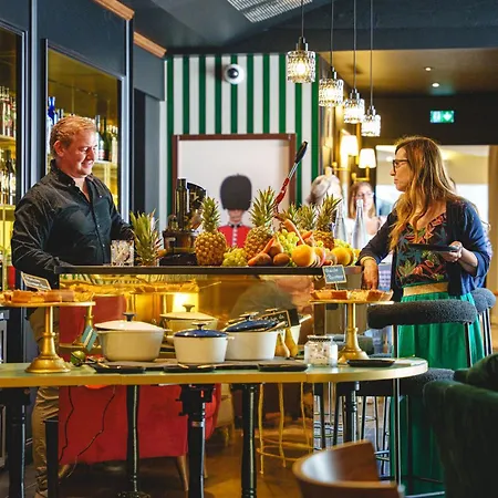 Ξενοδοχείο The Originals Boutique, Le Londres, 3*