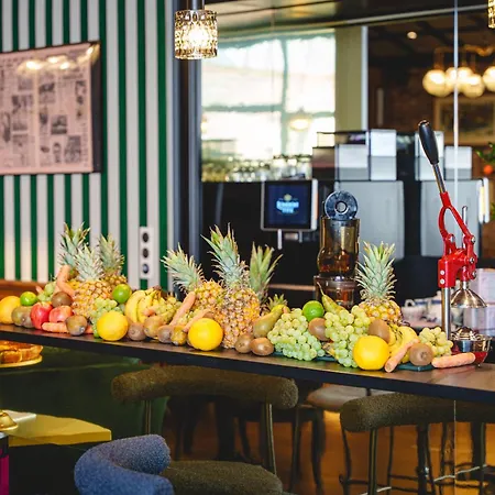 The Originals Boutique, Le Londres,