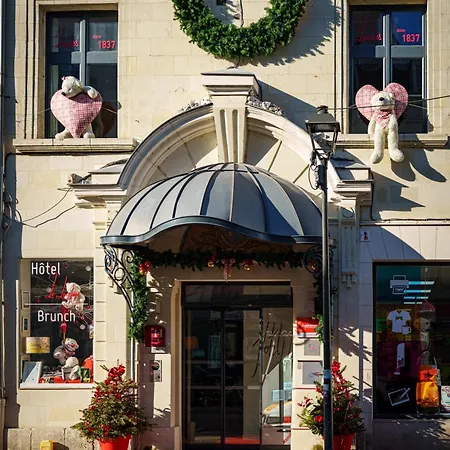 Отель The Originals Boutique, Le Londres, Сомюр