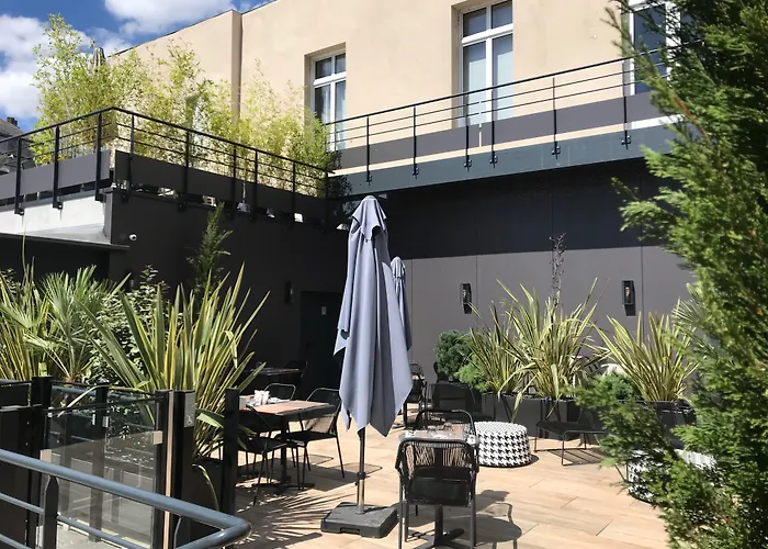 The Originals Boutique, Le Londres, 3* Saumur