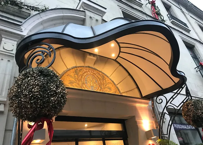 The Originals Boutique, Le Londres, Hotel Saumur