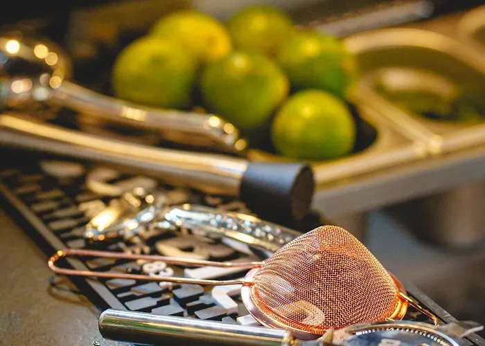 The Originals Boutique, Le Londres, Saumur