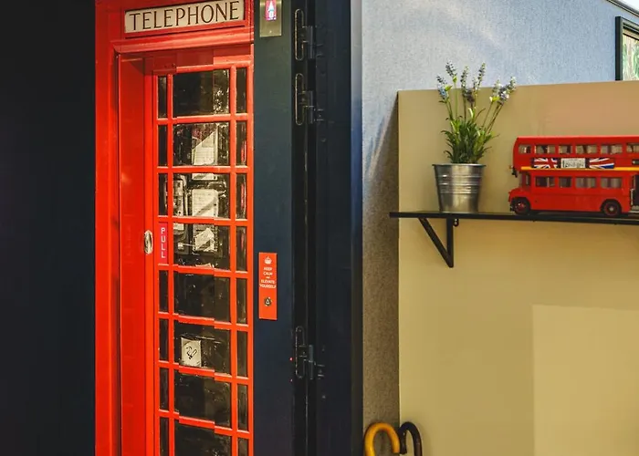 The Originals Boutique, Le Londres, 3* Saumur