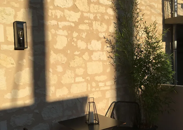 Hotel The Originals Boutique, Le Londres, 3*