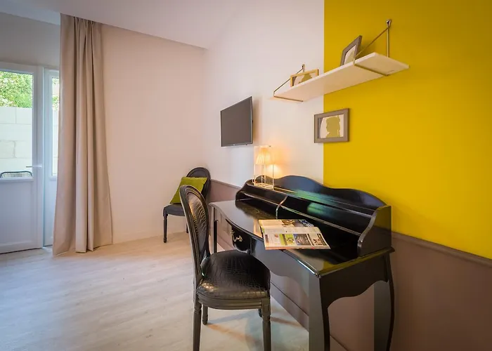 The Originals Boutique, Le Londres, Hotel Saumur